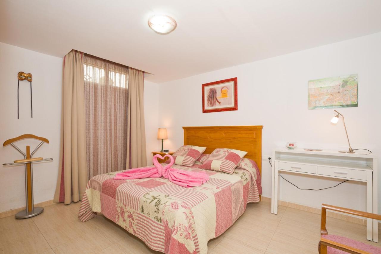 Padul Villa Madnis (Adults Only) מראה חיצוני תמונה